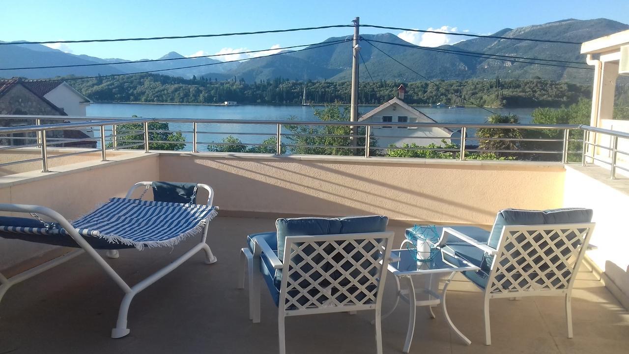 Riverside Villa Tivat Exterior foto